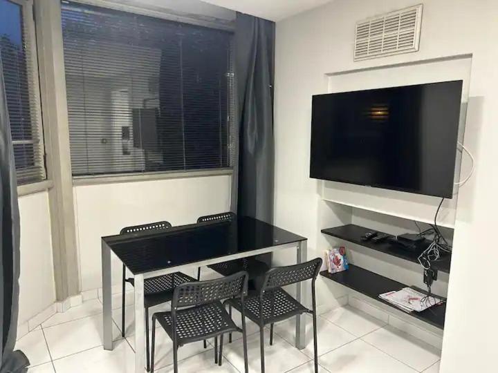Appartamento Superbe Avec Terrasse 2 Chambres, 4 A 5 Couchages Piscine, A Deux Pas Des Plages Et De La Croisette *